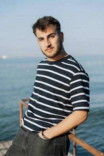 <em>Josh H.</em>